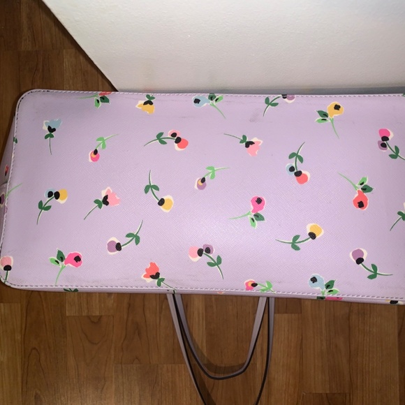 Kate Spade Purse - Picture 5 of 5